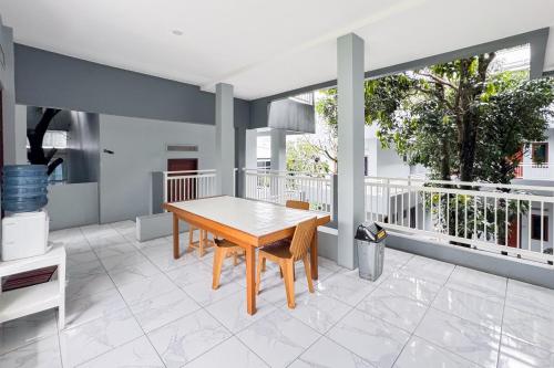 Facilities, Urbanview Syariah Sentul City Bogor near Mount Pancar Hot Spring