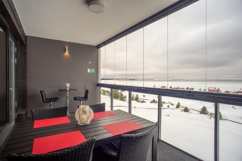 Balcony/terrace, Timantti Apartments by Hiekka Booking in Kalajoki