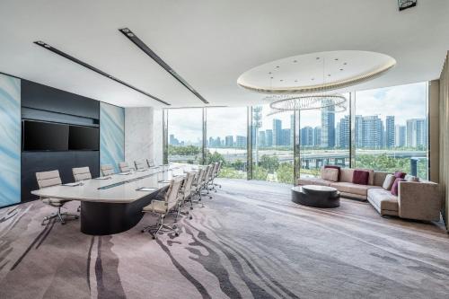 Renaissance Zhuhai Hotel