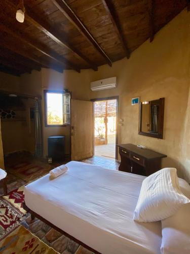 Grand Siwa Room Type - Basic Triple Room