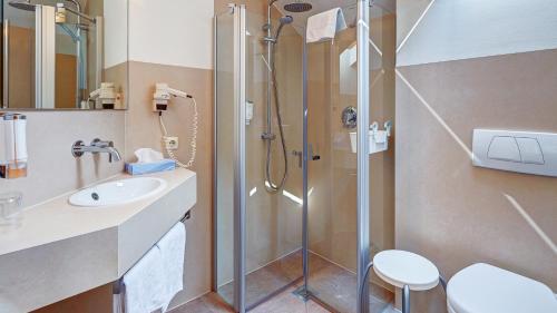Hotel Christel - image 2