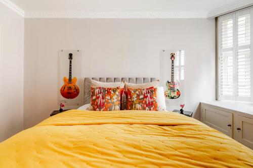 Unique Designer Flat in Quiet Ambiance of Fancy Soho - image 7