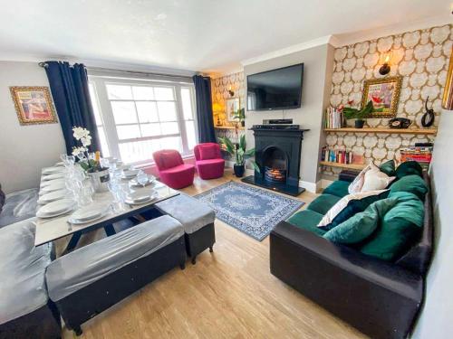 Hot Tub Hideaway - by Brighton Holiday Lets gîte à louer Brighton & Sussex University Hospital Health Care Trust