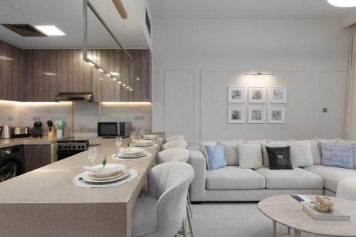 Maison Privee - Modern Living with Premium Amenities close to Marina, Dubái (foto 5)