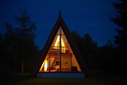 Cottage with fireplace and Bodden view in Ummanz