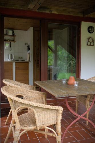 Cottage with fireplace and Bodden view in Ummanz