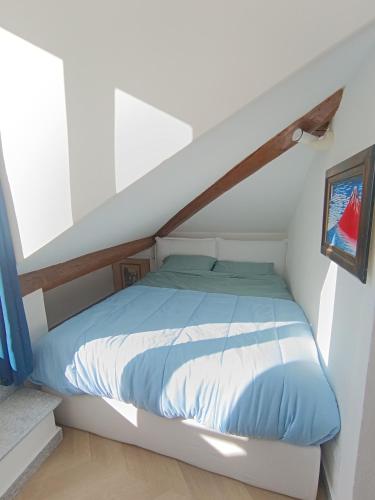 Romantic Loft Sea View Nervi, Janov (fotografie 7)