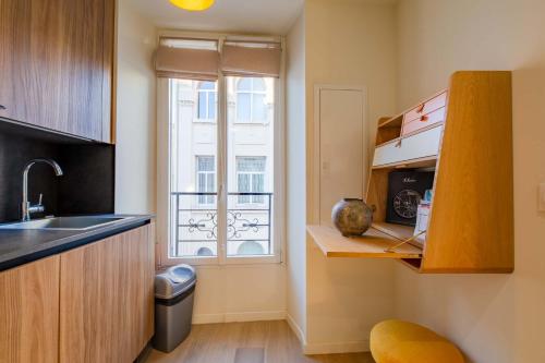 Scandinavian Urban 3 - 2BR apartment in Cannes center - close to the beach and Palais - image 5