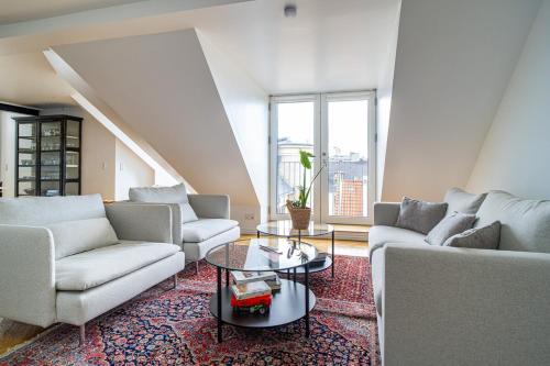 Central Penthouse with Panoramic Private Terrace, Kopenhagen (Foto 7)