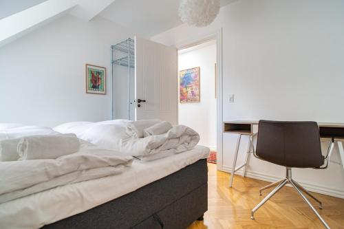 Central Penthouse with Panoramic Private Terrace, Kopenhagen (Foto 10)
