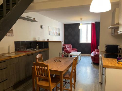 Iekārtas, Apartment Montmerle centre, 10 minutes Belleville in Montmerle Sur Saone mazpilsēta