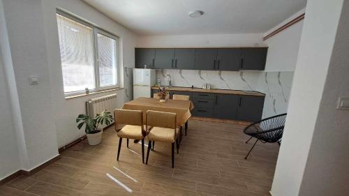 ,,Villa Vera" Peshtani in Peshtani