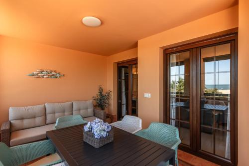 Los Albatros by Ĥ - Playa de los Haraganes HAHB156P81