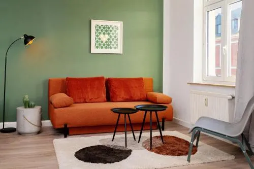 Stylisches Design Apartment - Zentrum Chemnitz - mit Parking - 2 Schlafzimmer - Homeoffice - WLAN und TV - Waschmaschine - 500m zum HBF - Paare - Geschaeftsreisende - Messe - Workation in Chemnitz, Deutschland