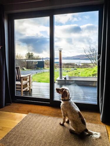 Jura - The Black Hut in Taynish