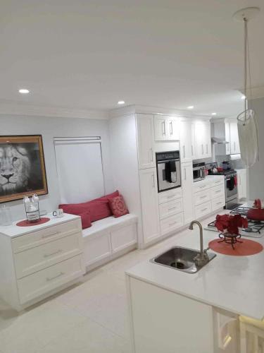 Kitchen, Perfect get away from big city life in Freeport