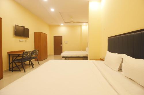 Hotel Mint Park in Shadnagar