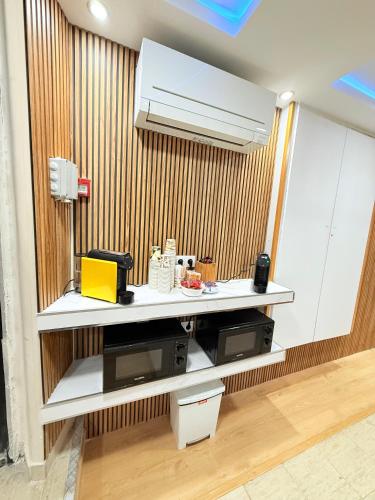 Hostal Quinta Santillan in سان فرناندو دي هيناريس