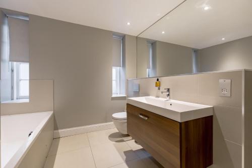 Destiny Scotland - Hill Street Apartments - image 8