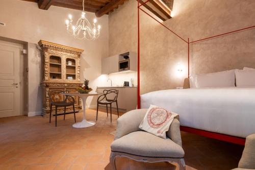 Suite image 9