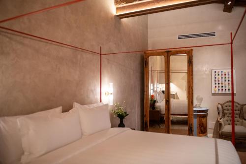 Suite image 2