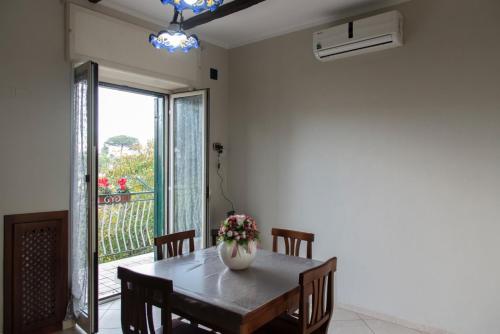 Facilities, Casa Vacanze Residenziale, near the Sea, free parking, family accomodation in San Giovanni a Teduccio