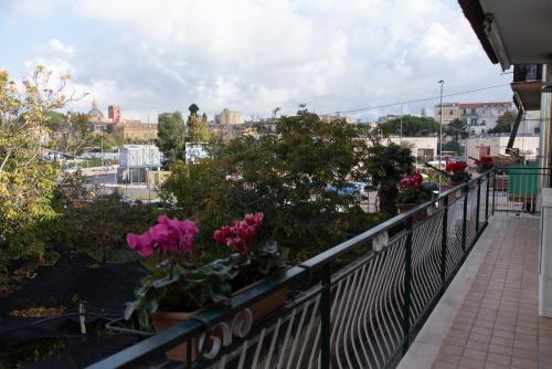 Balcony/terrace, Casa Vacanze Residenziale, near the Sea, free parking, family accomodation in San Giovanni a Teduccio
