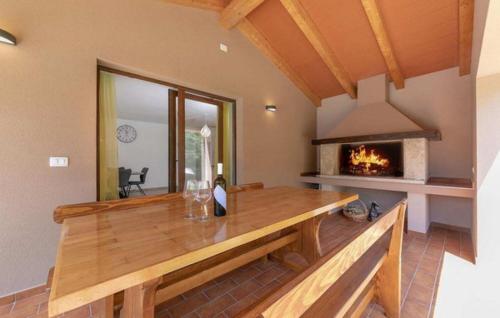 Erkély/terasz, Villa Milica near Labin for 8 people with private pool & kids playground - pet friendly in Presika