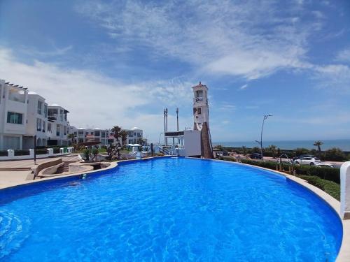 Appartement Lumineux Front de Mer à CASABLANCA, Casablanca