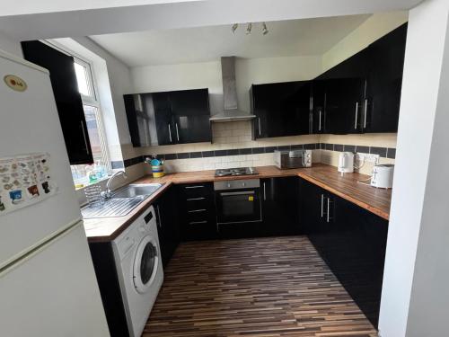 Ensuite Double-Bedroom in the Heart of Salford Manchester GCSW2 Perfect for Short Stays, Manchester (fotografie 6)