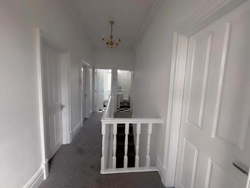 Ensuite Double-Bedroom in the Heart of Salford Manchester GCSW2 Perfect for Short Stays, Manchester (fotografie 11)