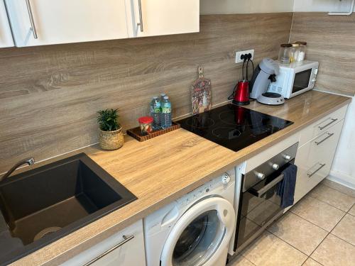 Logement calme + stationnement in Saint-Lye