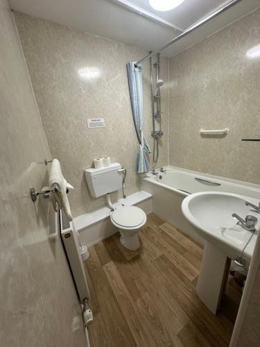 Clarence House Hotel - image 4