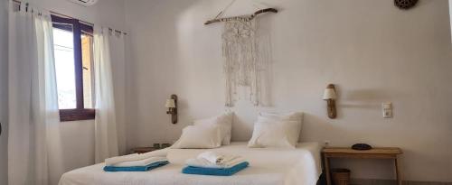 Mochlos Beach Villa Seafront house