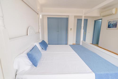 Hostal HPC Porto Colom - image 3