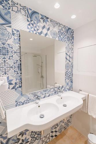 Hostal HPC Porto Colom - image 4