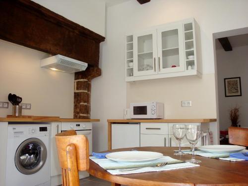 ห้องครัว, Beaulieu Apartments in โบลิเยอ-ซูร์-ดอร์ดอญ