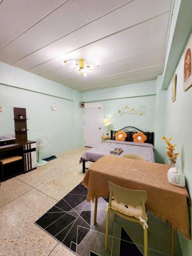 201-STP Homely room Free Wi-Fi and Near BTS - image 12
