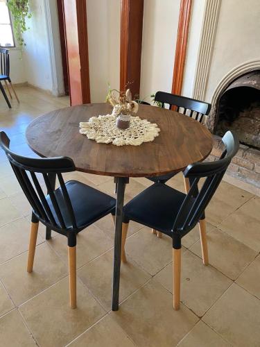 บริการและสิ่งอำนวยความสะดวก, Sayani Posada in ชิลเลซิโต