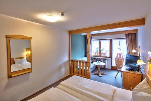 祖波斯特兰德豪斯酒店