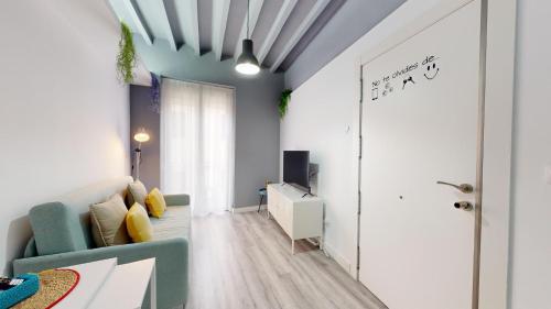 Apartment with Balcony image 6