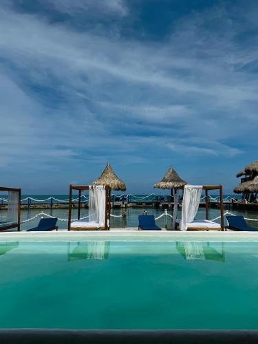 Mucura Club Hotel in Isla Mucura