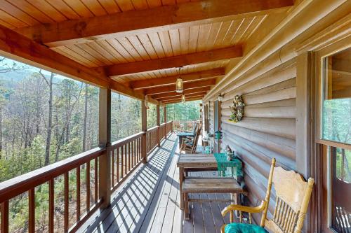 Heavenly Hideaway in Sevierville, USA
