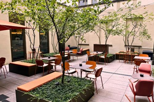 Aloft München - image 12