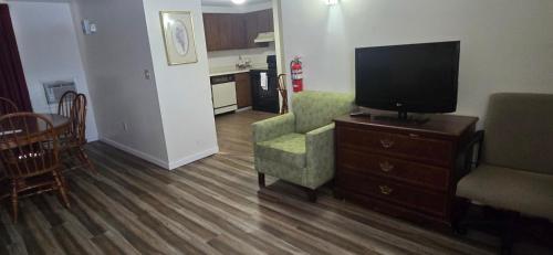 Red Carpet Inn Pulaski - image 11