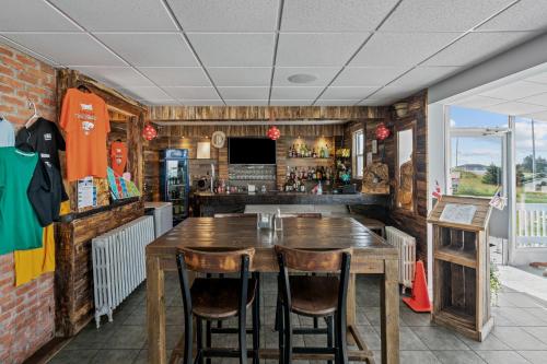 Krogs/atpūtas telpa, Edge of the Avalon Inn in Trepassey (NL)