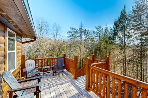Beary Happy Home in Sevierville, USA
