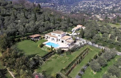 Paradise in olives grove - Location saisonnière - Grasse