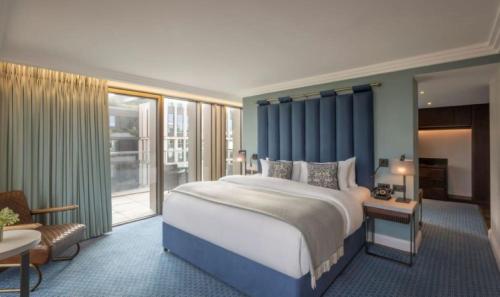 Clayton Hotel Cambridge formerly The Tamburlaine Hotel - image 11