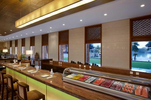 시나몬 레이크사이드 콜롬보 - 레스토랑
